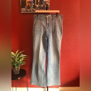 Kenzie. Size 12. High waist flare.